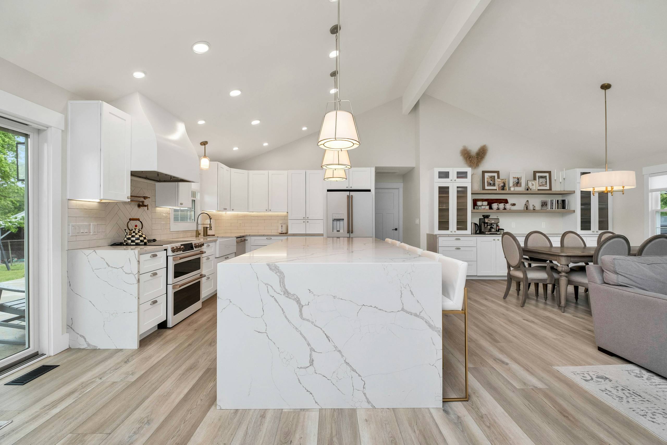 quartz vs. granite countertops durability